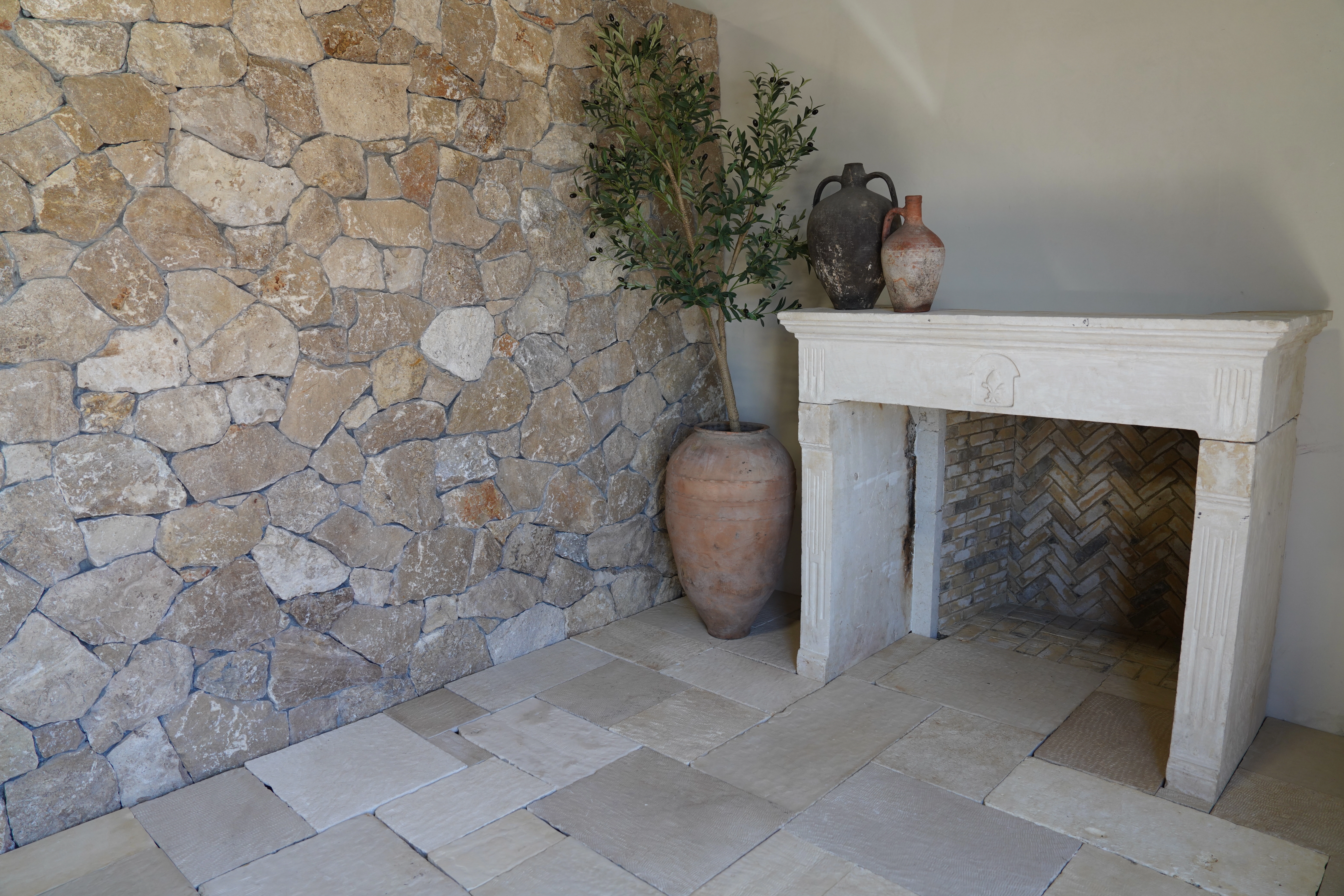 Koko Travertine - Image 8